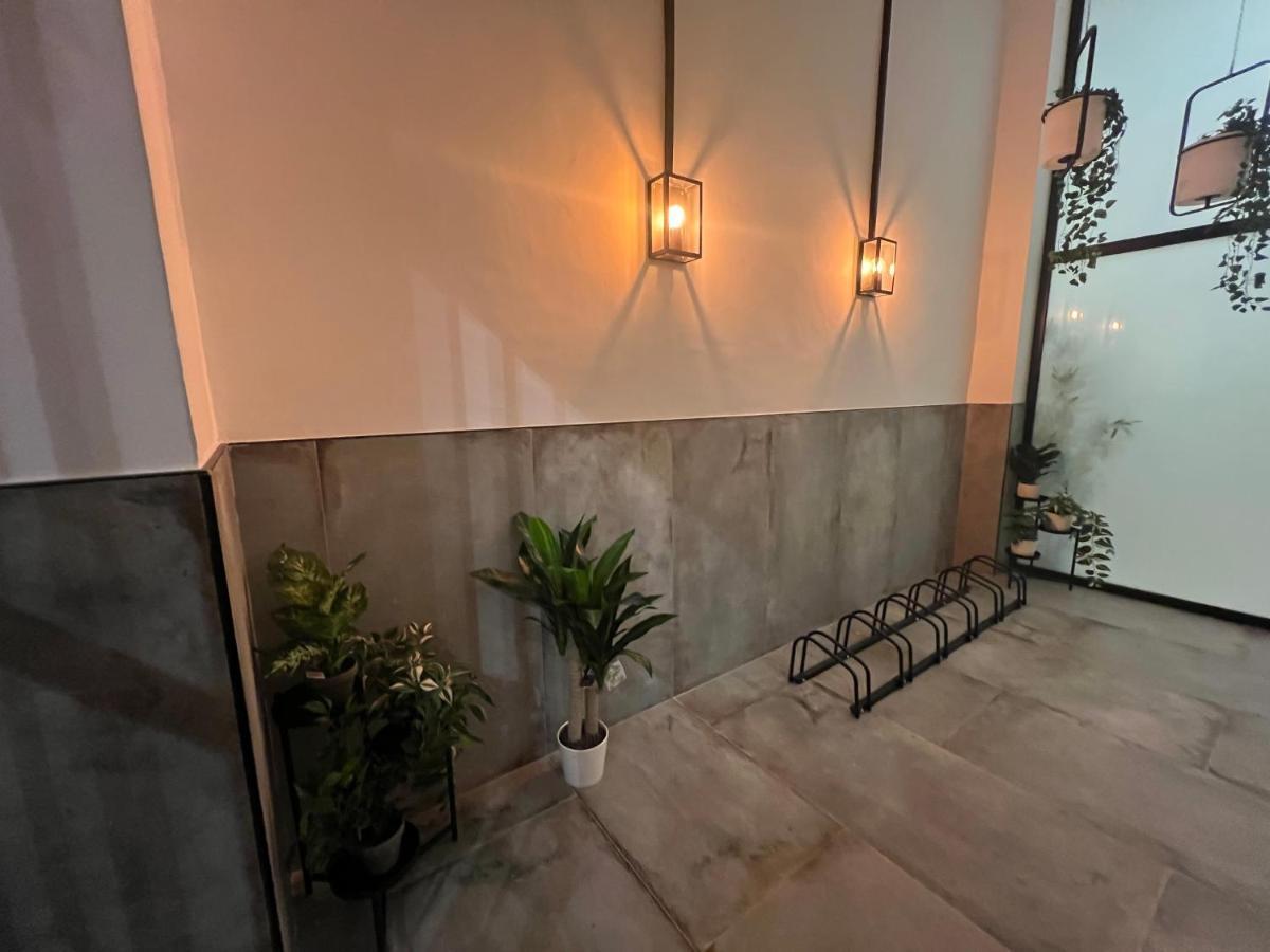Nina Mala Hotel Valencia Kültér fotó