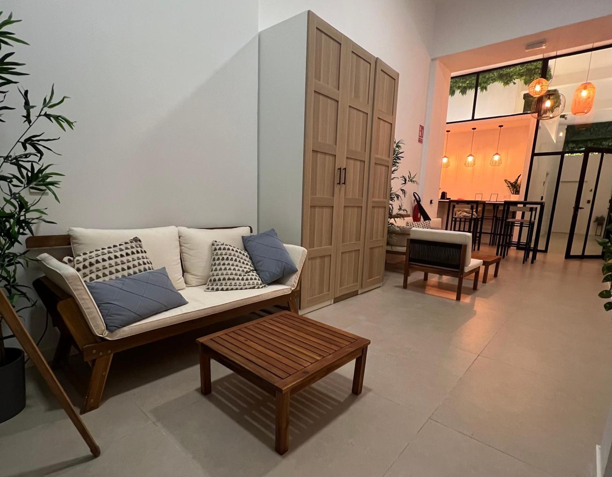 Nina Mala Hotel Valencia Kültér fotó